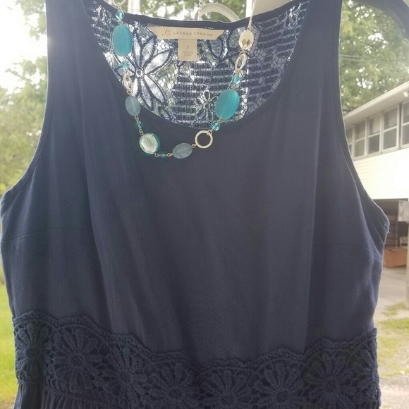 Lauren Conrad Eyeley Lace Dress, Size 2 - Picture 8 of 8